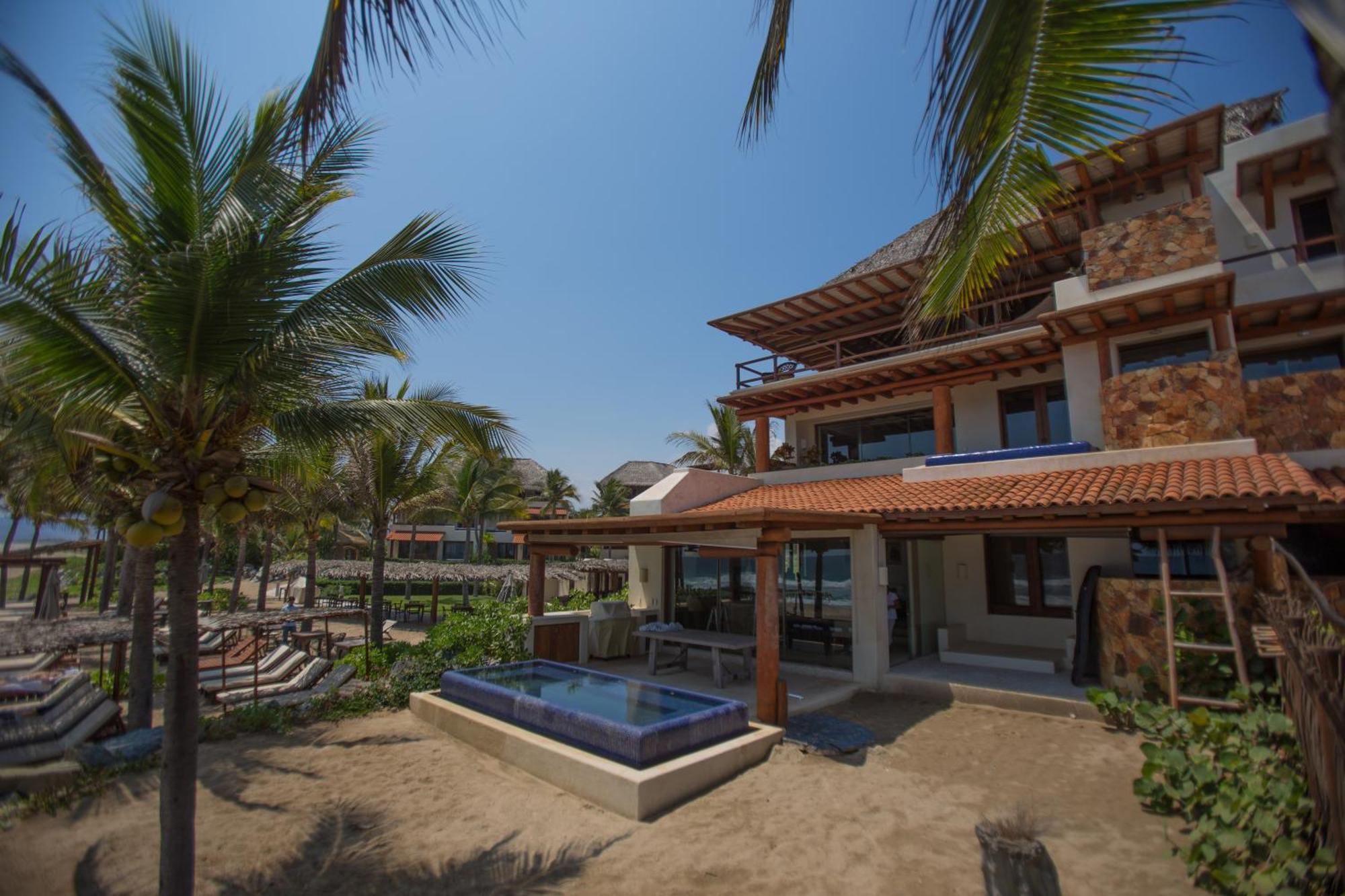 Residences At Las Palmas Zihuatanejo Exterior foto