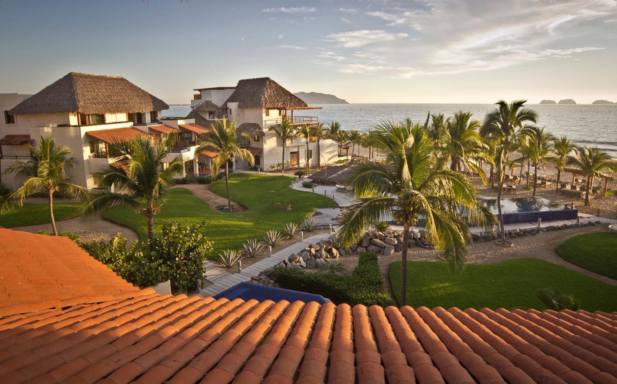 Residences At Las Palmas Zihuatanejo Exterior foto
